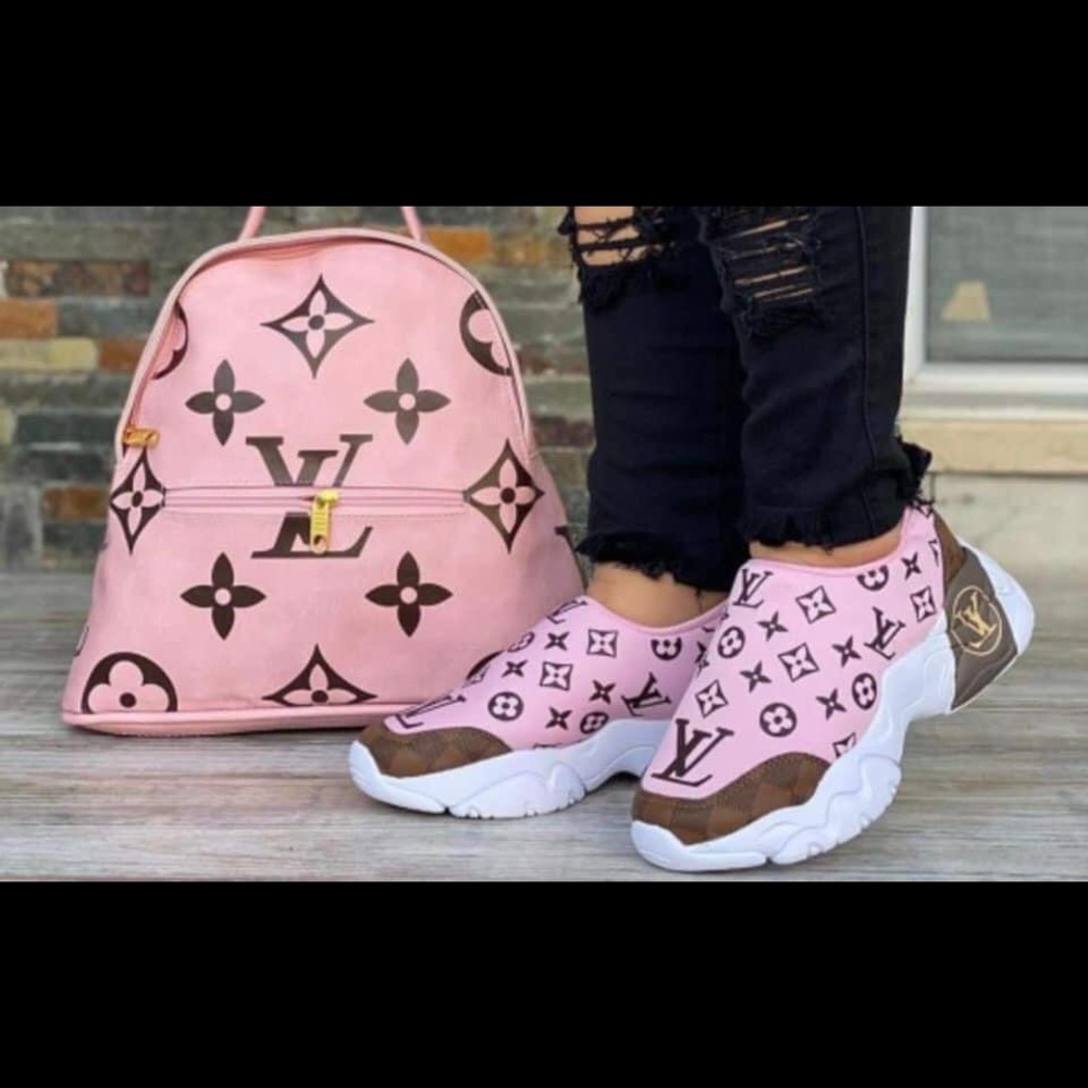 Shoes - Picture 2 of 2